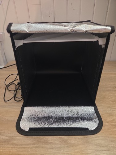 Light box photo - light,